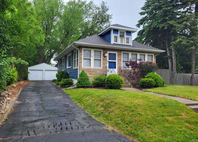 Property at 205 Williams St, La Porte, IN 46350, 2 beds, 1 bath