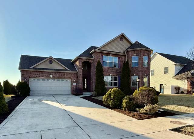 Property at 10264 Nicklaus St, Crown Point, IN 46307, 4 beds, 4.5 baths
