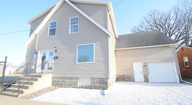 Photo of 300 S Cullen St, Rensselaer, IN 47978