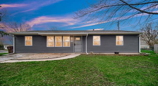 Photo of 426 Nantucket Rd, Valparaiso, IN 46385