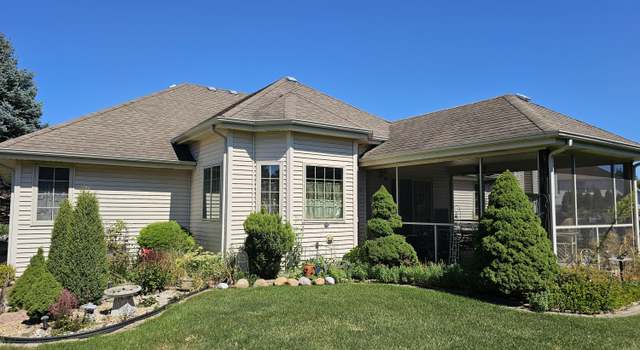 Photo of 2305 Hillcrest Ln, Lowell, IN 46356