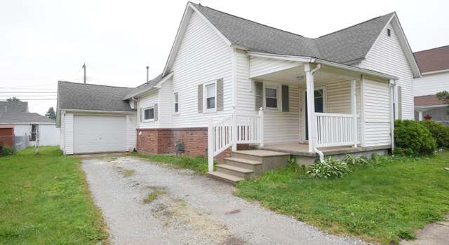 Photo of 304 N Burke St, Wolcott, IN 47995