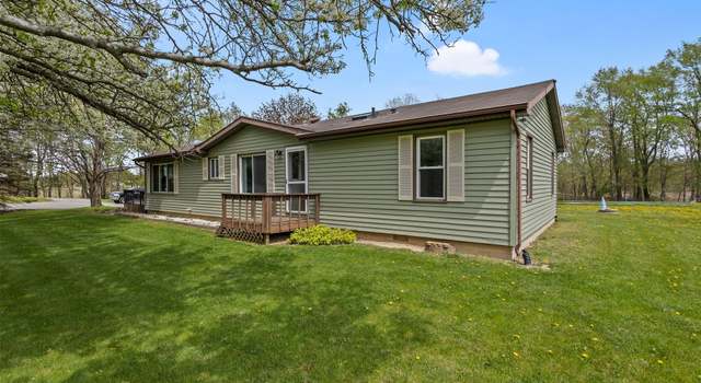 Photo of 7879 N Emery Rd, New Carlisle, IN 46552
