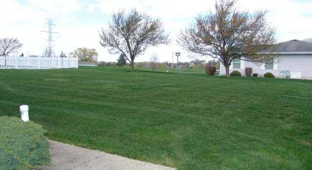 Photo of 11722 N Magoun Dr, St. John, IN 46373