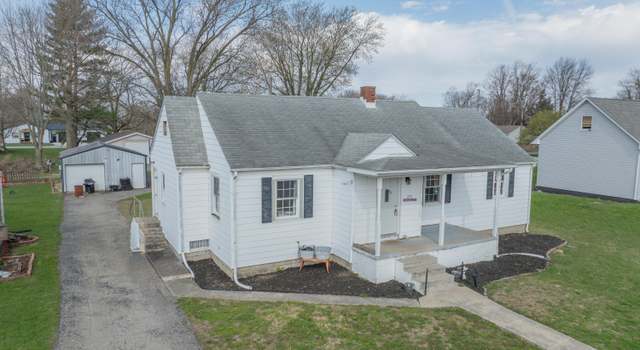 Photo of 212 N State St, Francesville, IN 47946