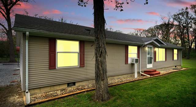 Photo of 5106 White Oak Ter, Lowell, IN 46356