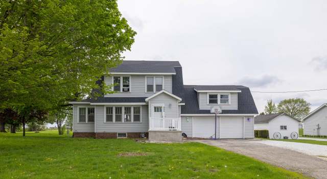 Photo of 906 N 1st St, Kentland, IN 47951