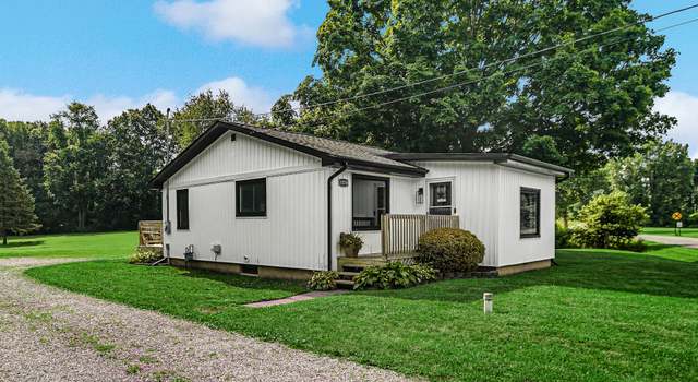 Photo of 10258 Muckshaw Rd, Plymouth, IN 46563
