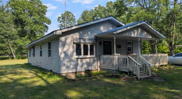 Property at 14599 W 450 N, Medaryville, IN 47957, 4 beds, 1 bath