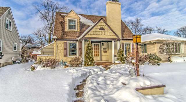 Photo of 2917 Condit St, Highland, IN 46322