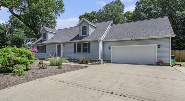 Photo of 437 Johnson Rd, Trail Creek, IN 46360