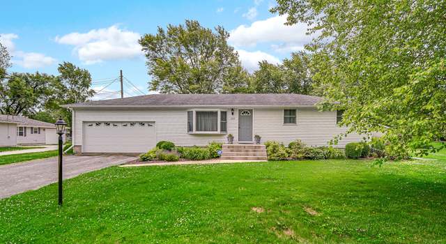 Photo of 202 W Wilson St, Hebron, IN 46341