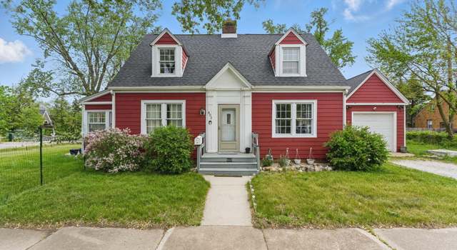 Photo of 802 Oak St, Michigan City, IN 46360