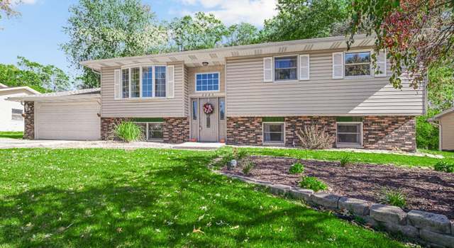 Photo of 2289 Sandwood St, Portage, IN 46368