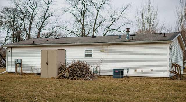 Photo of 605 E Washington St, Morocco, IN 47963