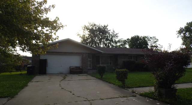 Photo of 320 Crestwood Dr, Michigan City, IN 46360