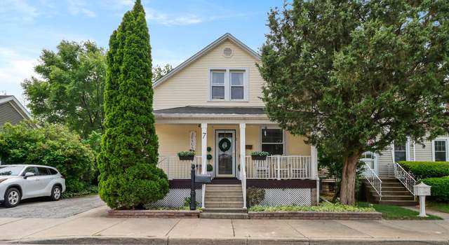 Photo of 7 E Joliet St, Schererville, IN 46375