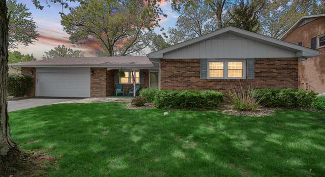 Photo of 3805 Hemlock Dr, Valparaiso, IN 46383