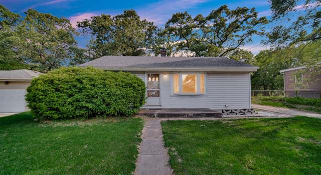 Photo of 1020 Riverlane Dr, Lake Station, IN 46405
