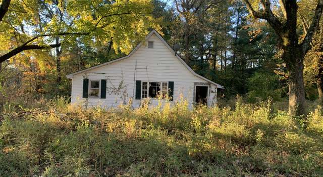 Photo of 13768 S Watt St, Jasonville, IN 47438