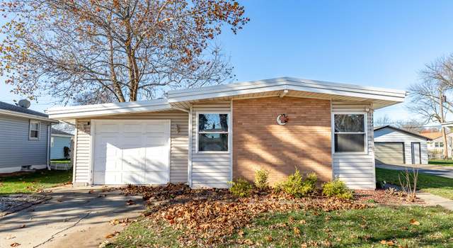 Photo of 7844 Monroe Ave, Munster, IN 46321