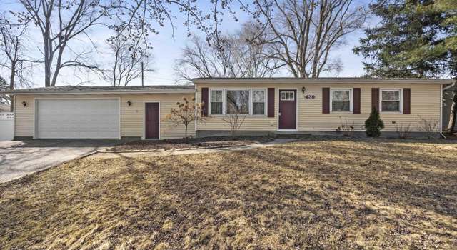 Photo of 430 Pembroke Rd, Valparaiso, IN 46385