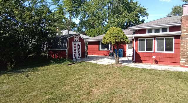 Photo of 9042 Pettit Dr, Highland, IN 46322