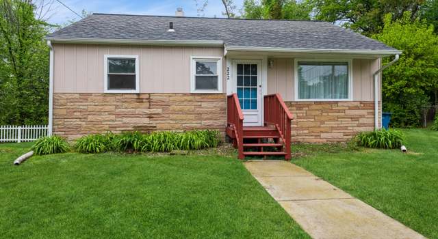 Photo of 222 Chief Cir, Chesterton, IN 46304