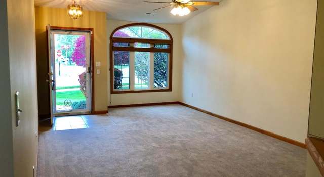 Photo of 3901 Juniper Trl, Highland, IN 46322