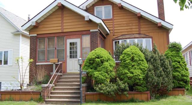 Photo of 1523 Amy Ave, Whiting, IN 46394