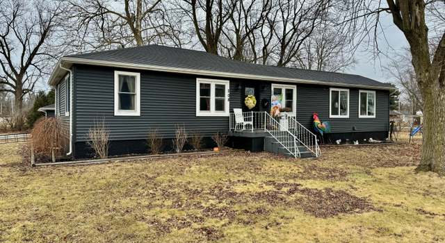 Photo of 208 N Clay St, San Pierre, IN 46374