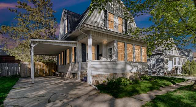 Photo of 387 Hawthorne St, La Porte, IN 46350