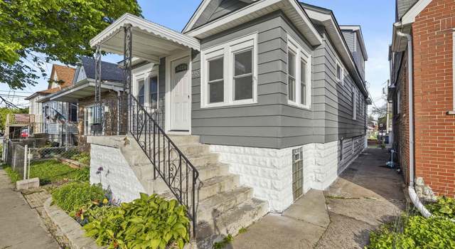 Photo of 953 Pearl St, Whiting, IN 46394