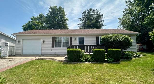 Photo of 491 E Grove St, Wheatfield, IN 46392