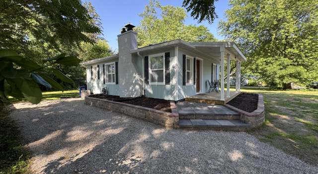 Photo of 8492 N Walker Rd, New Carlisle, IN 46552