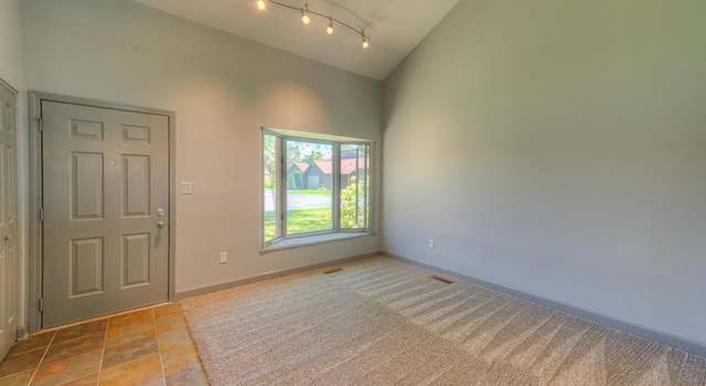 Photo of 1856 Plum Ct, Crown Point, IN 46307