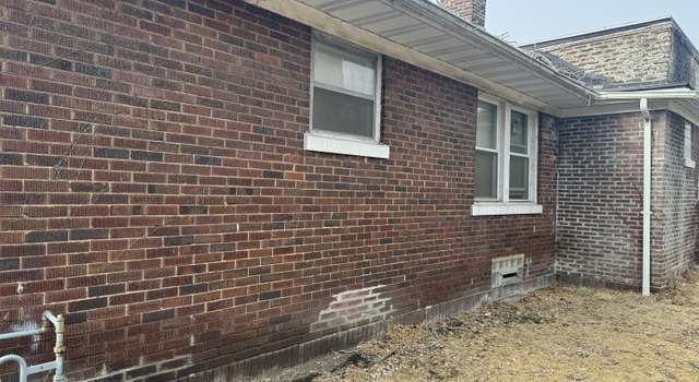 Photo of 1729 W 4th Pl W, Gary, IN 46404