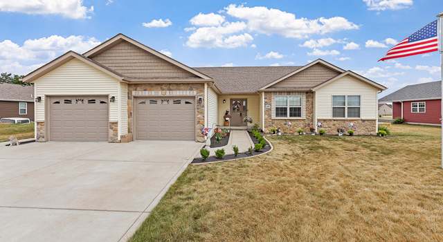Photo of 155 S Meadow Ln, Wheatfield, IN 46392