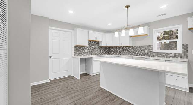 Photo of 2412 Walnut Dr, Highland, IN 46322