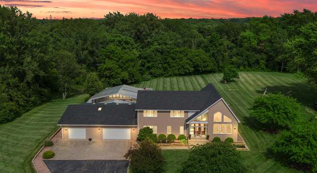 Property at 11341 Lakewood St, Crown Point, IN 46307, 4 beds, 5 baths