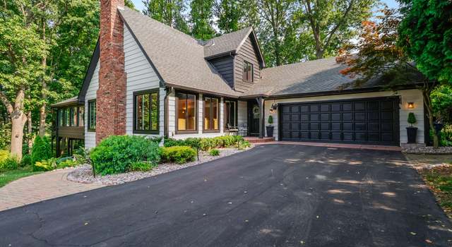Photo of 370 Wilshire Ct, Valparaiso, IN 46385