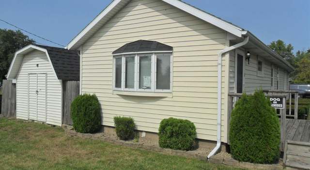 Photo of 3740 Riverside Dr, Lake Station, IN 46405