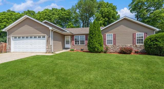 Photo of 401 Samantha Dr, Westville, IN 46391