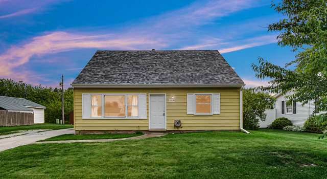 Photo of 304 E Jefferson St, Westville, IN 46391