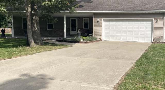 Photo of 621 Dogwood St NW, Demotte, IN 46310