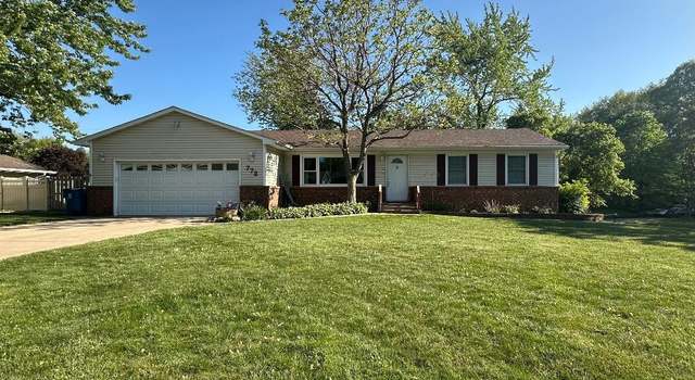 Photo of 772 Mississinewa Rd, Chesterton, IN 46304