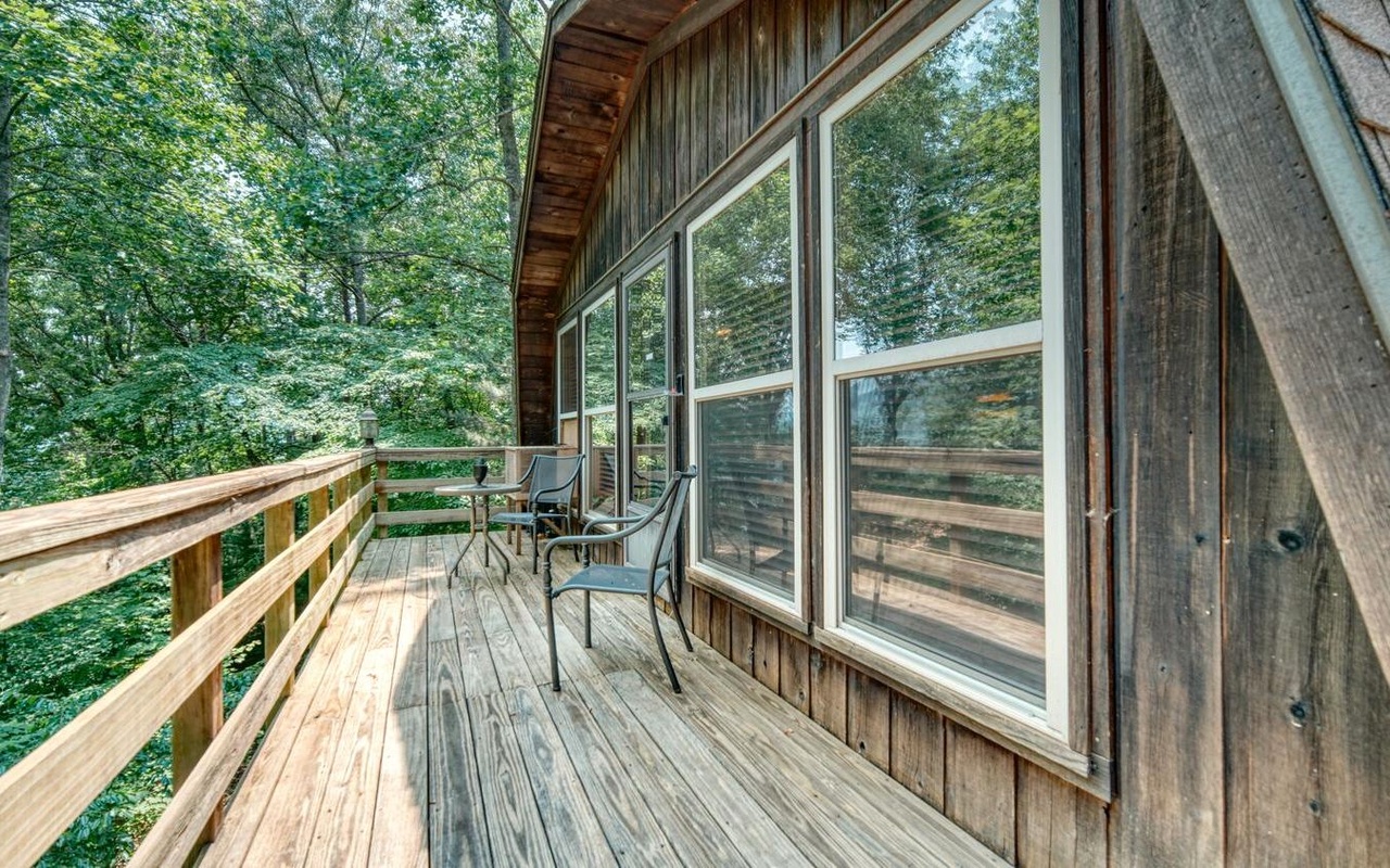 183 Elf School Rdg, Hayesville, NC 28904 | MLS# 325580 | Redfin