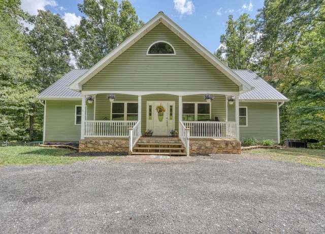 Property at 215 Rhodemont Trl, Hayesville, NC 28904, 3 beds, 2.5 baths