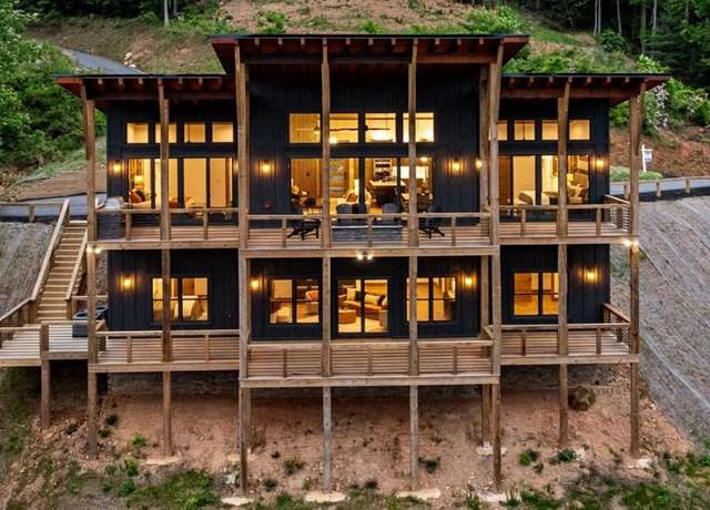 Property at Lt 17 Rich Mountain Overlook, Cherry Log, GA 30522, 4 beds, 4.5 baths
