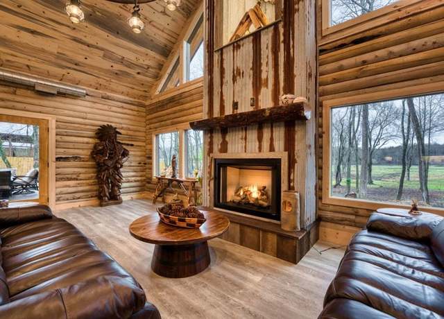 Property at 12021 Old Hwy 76, Morganton, GA 30560, 3 beds, 3.5 baths
